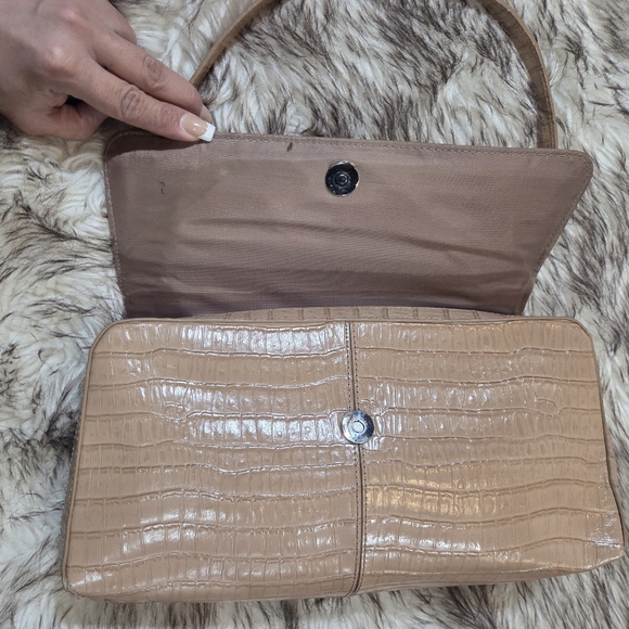 Vintage Etienne Aigner Tan Embossed Cowhide Shoulder Bag - Picture 3 of 15